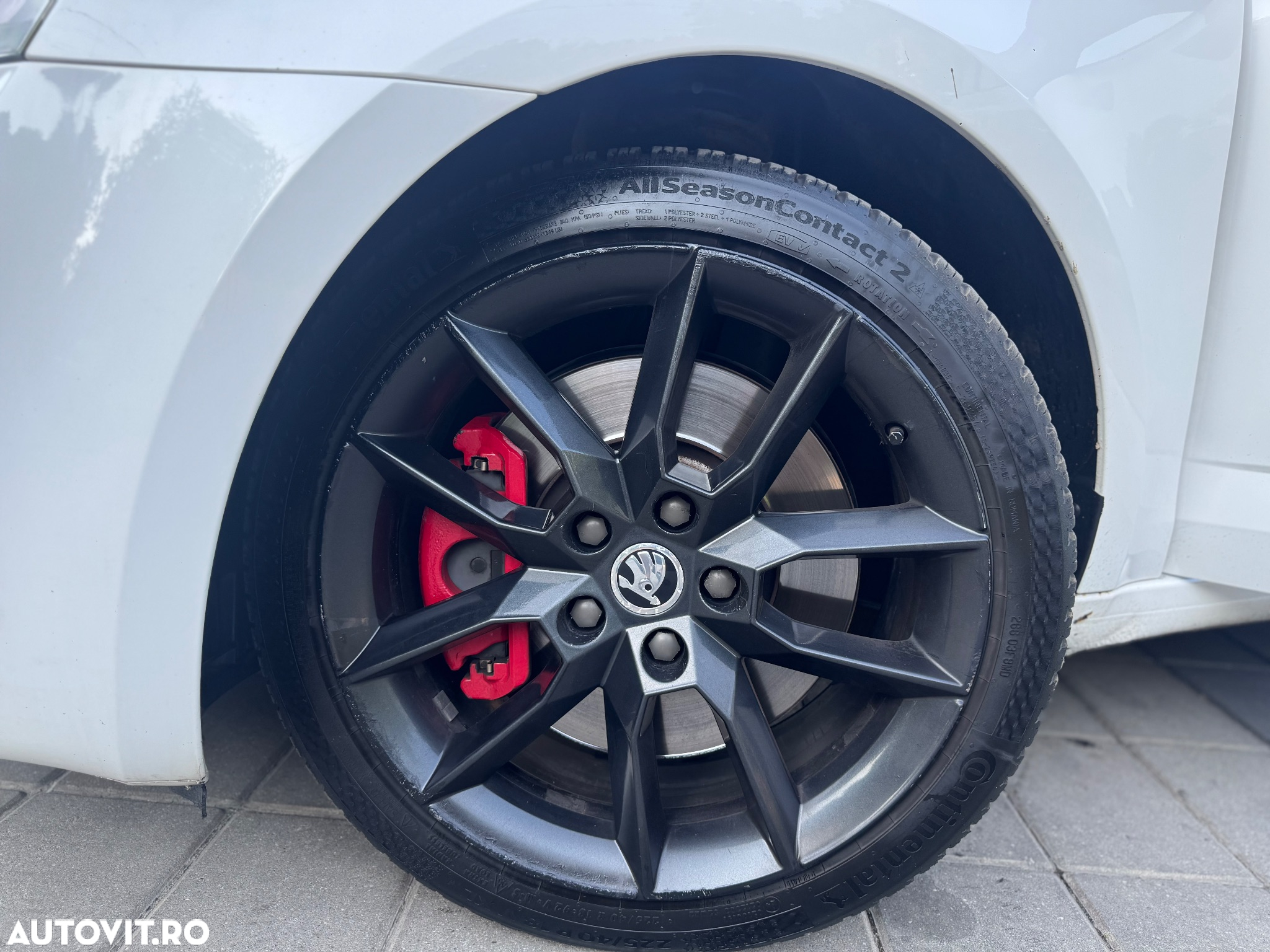 Skoda Octavia 2.0 TDI RS - 8