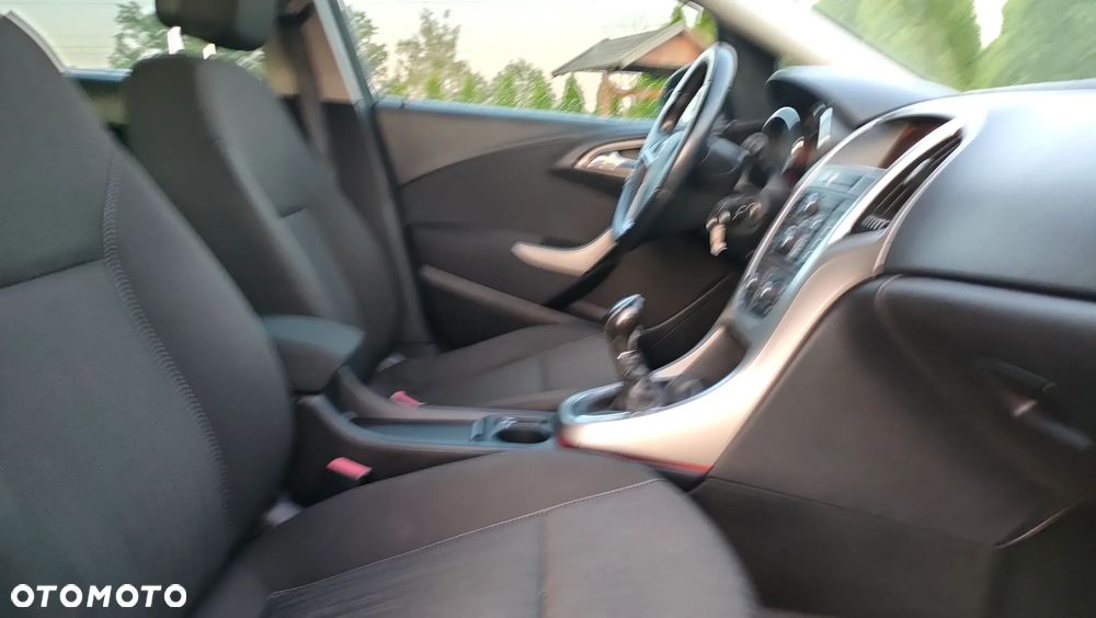 Opel Astra 1.7 CDTI DPF Color Edition - 12