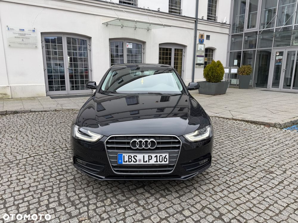 Audi A4 Limousine 1.8 TFSI Ambiente - 31