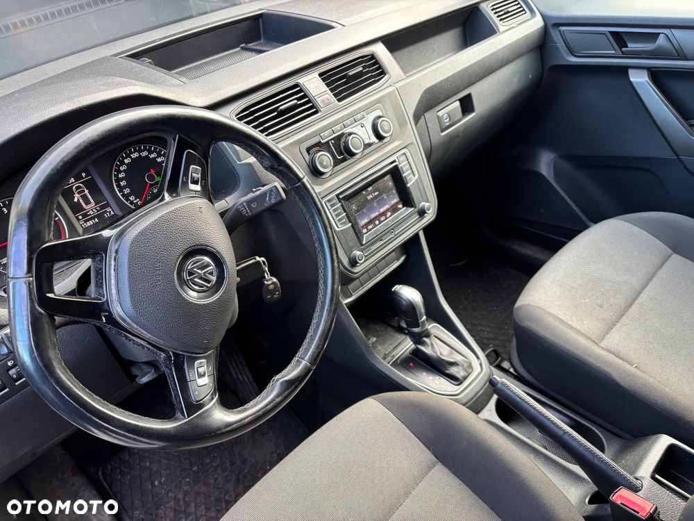 Volkswagen Caddy - 11