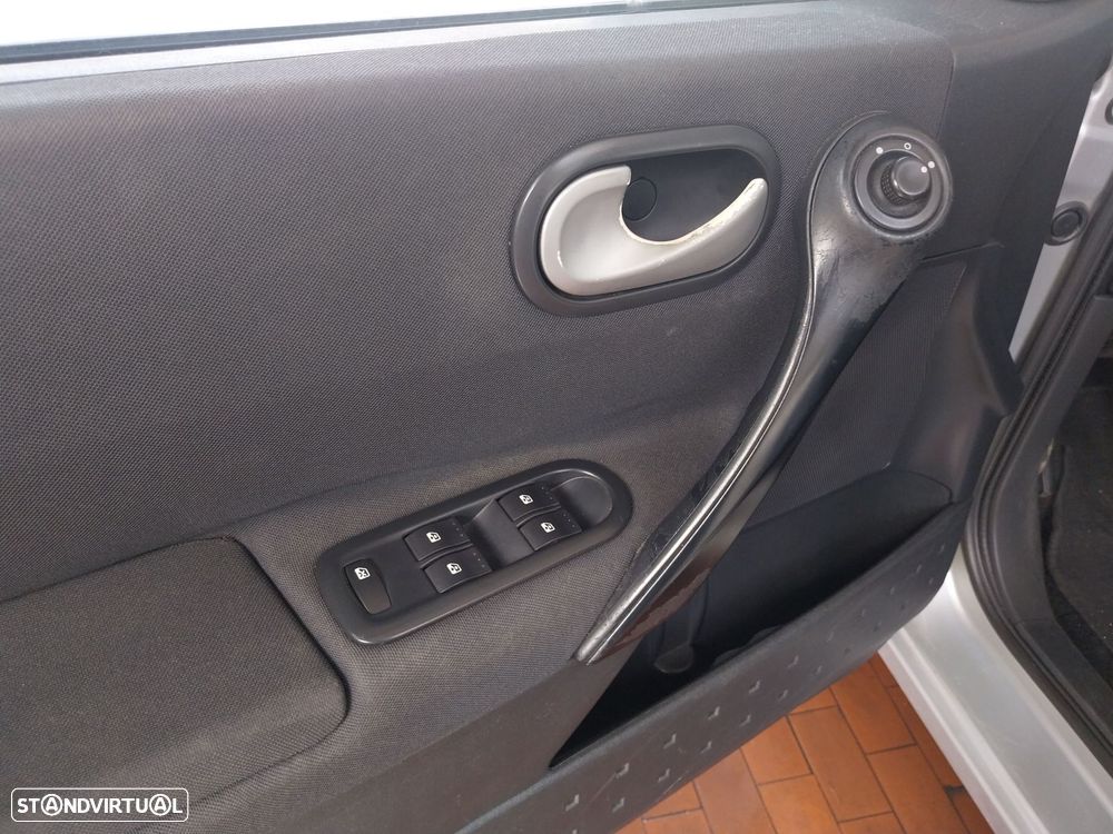 Renault Mégane 1.5 dCi Pack Clim - 4