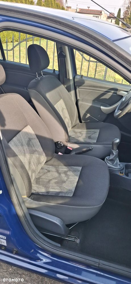 Dacia Sandero 1.2 16V - 14