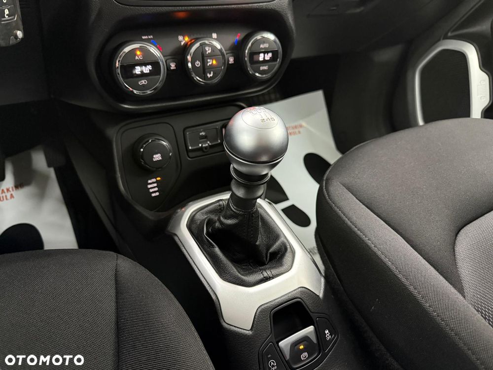 Jeep Renegade 2.0 MultiJet Active Drive Longitude - 24