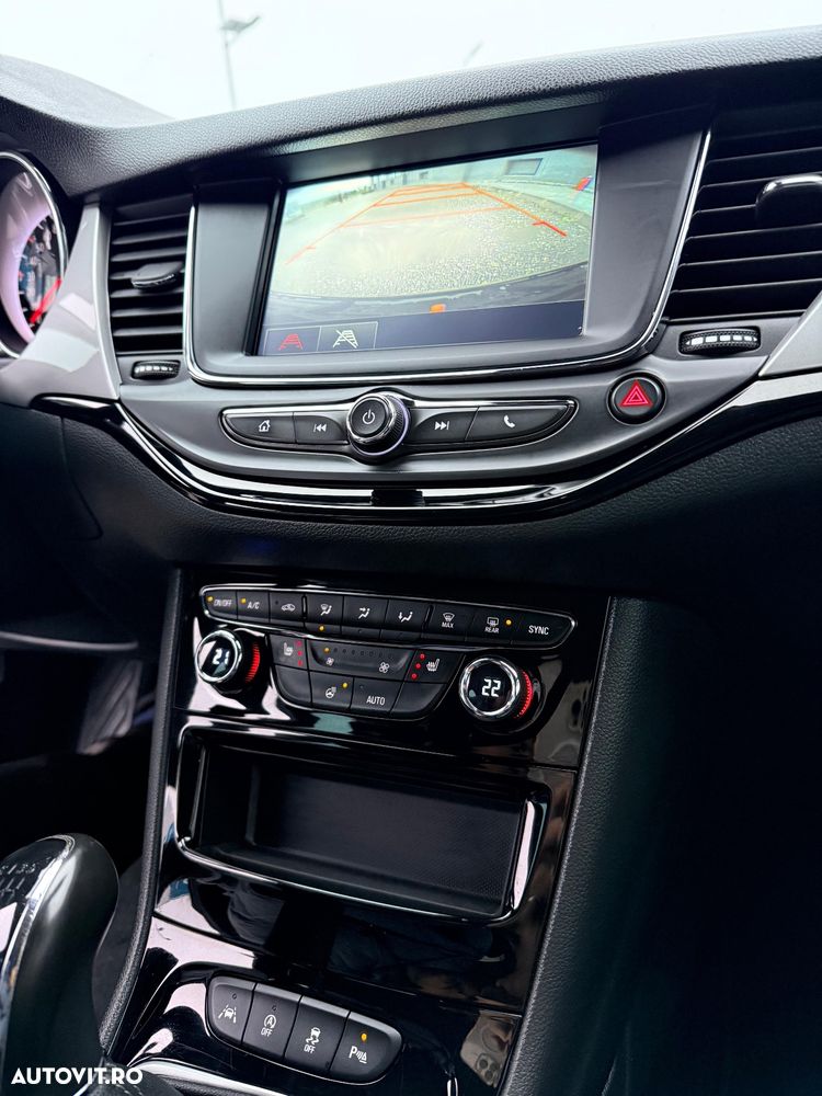 Opel Astra 1.5 D Start/Stop Design&Tech - 8