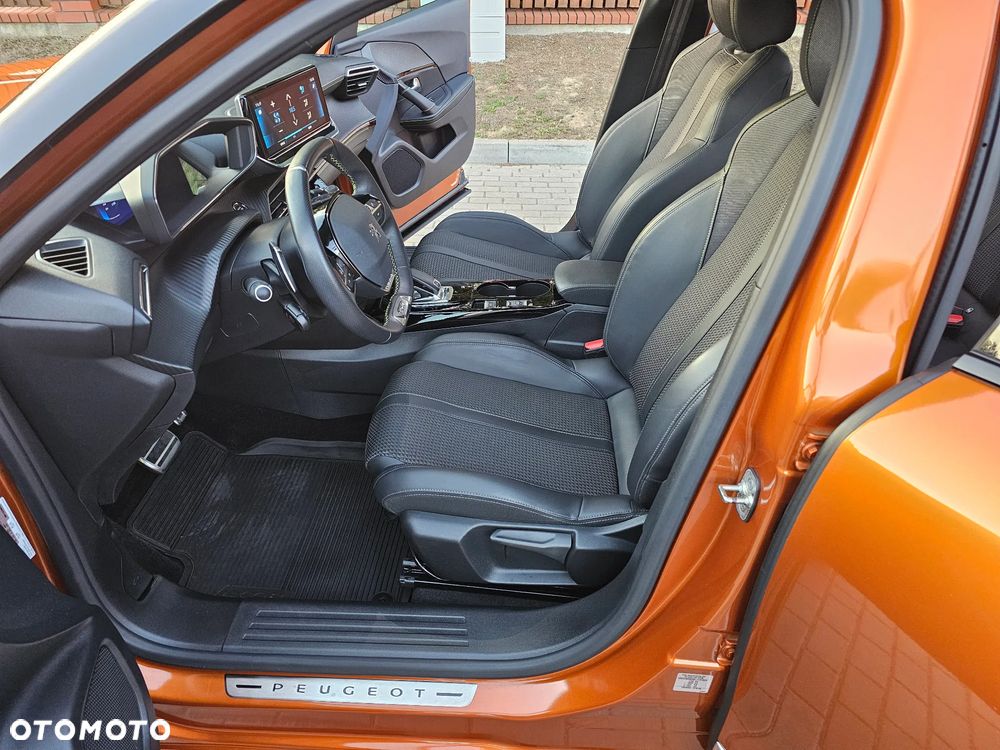 Peugeot 2008 1.2 PureTech GT Line S&S EAT8 - 10