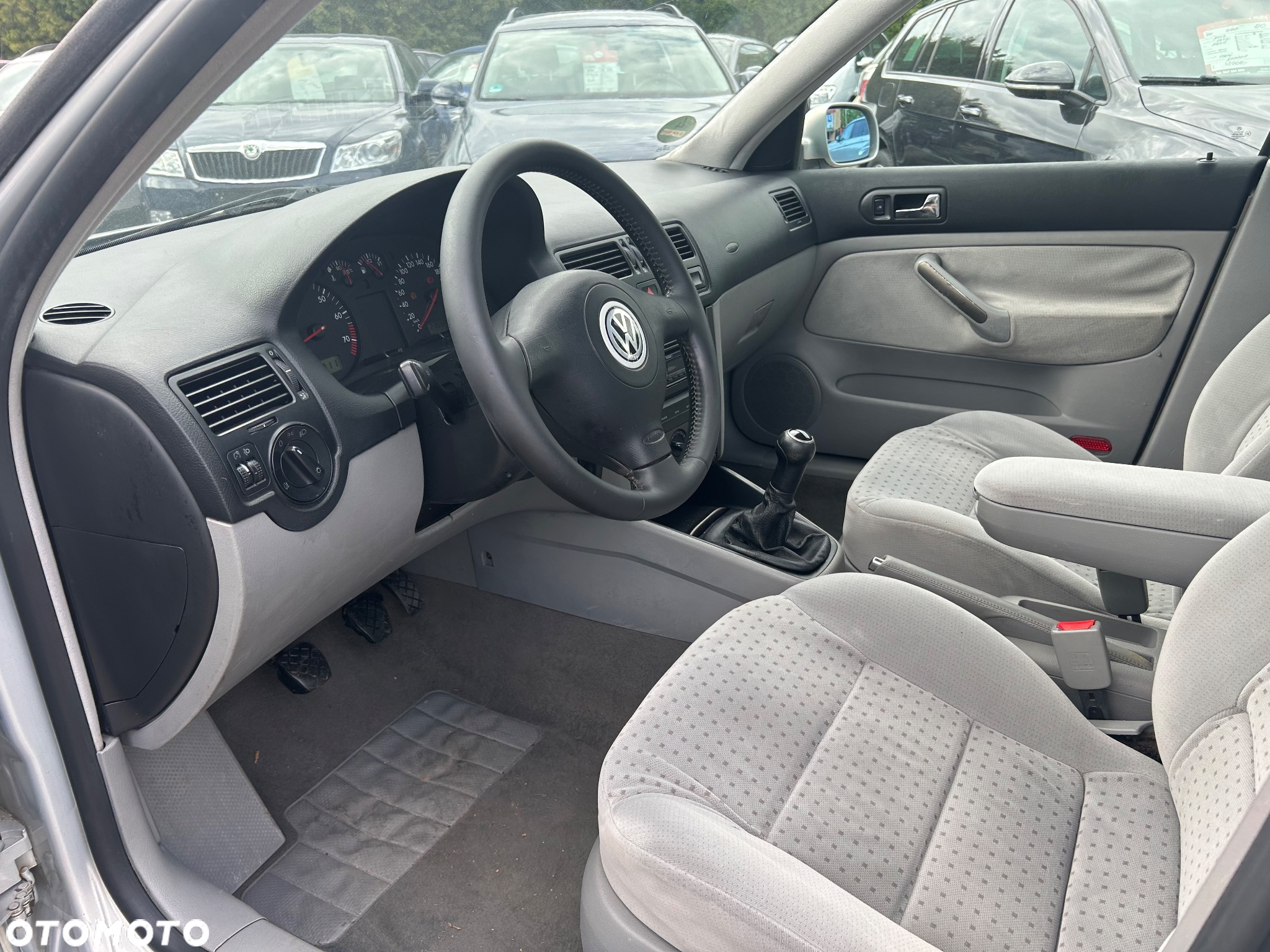 Volkswagen Bora 1.6 - 15