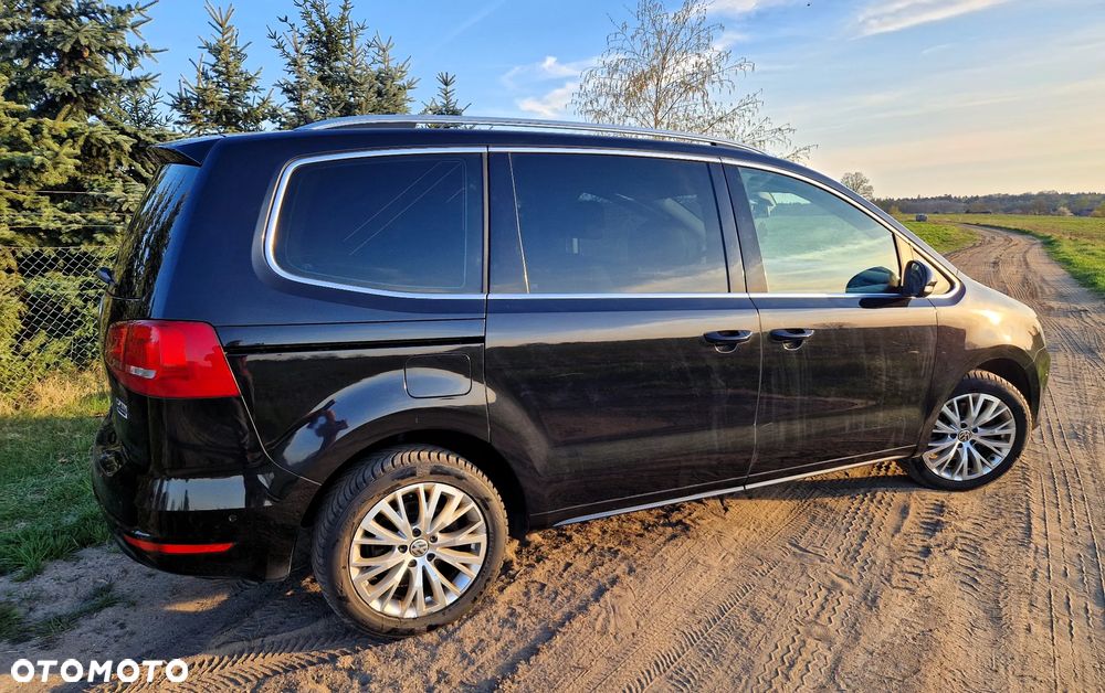 Volkswagen Sharan 2.0 TDI DSG (BlueMotion Technology) Highline - 21