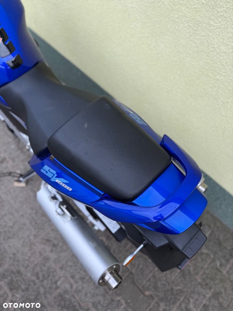 Suzuki SV - 22