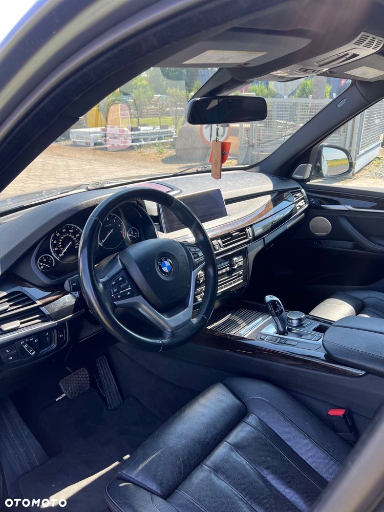 BMW X5 xDrive35i - 11