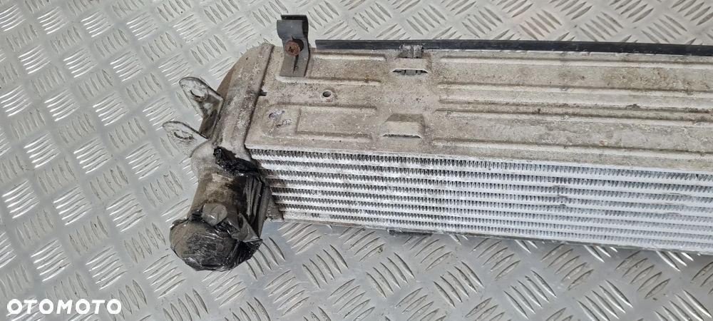 Land Rover Discovery III Chłodnica Intercooler - 4