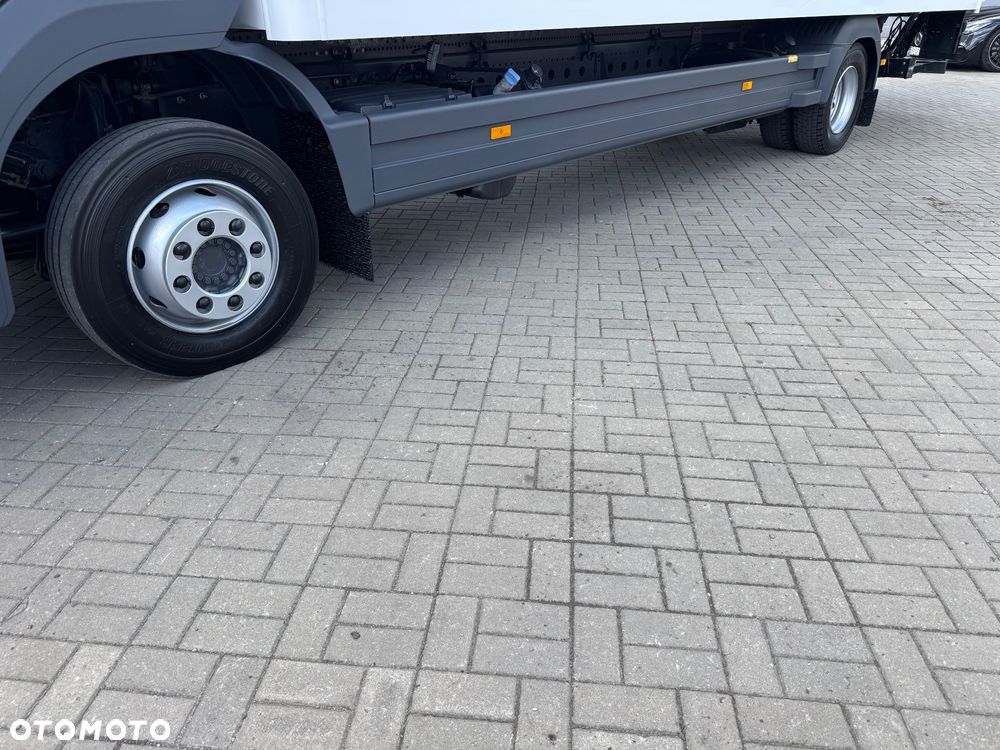 Mercedes-Benz ATEGO - 22