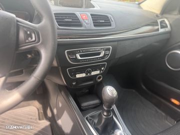 Renault Mégane Coupe 1.5 dCi Dynamique CO2 Champion - 15