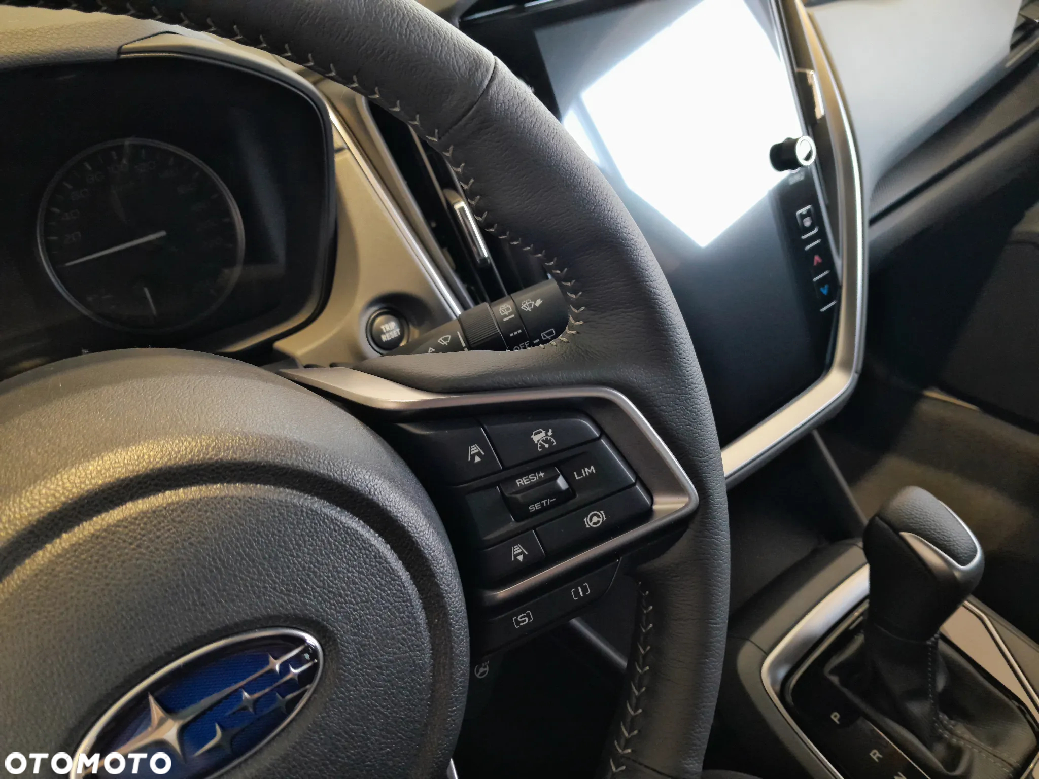 Subaru Crosstrek 2.0i-S e-Boxer Platinum (EyeSight) Lineartronic - 13