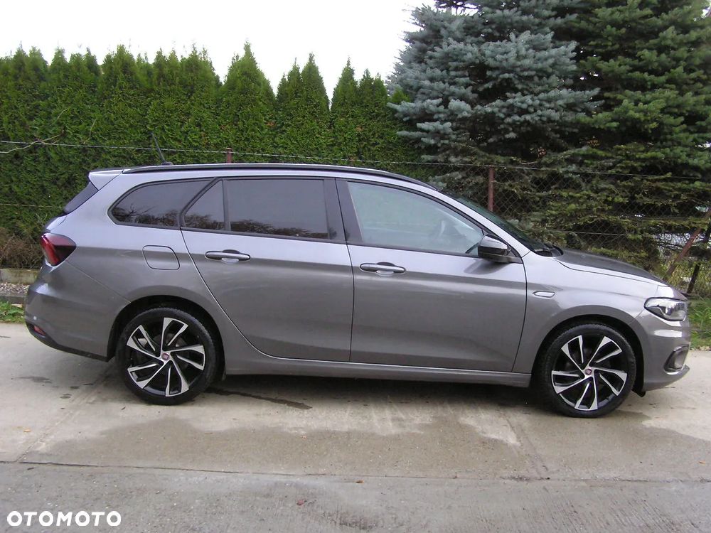 Fiat Tipo 1.4 T-Jet 16v S-Design - 4