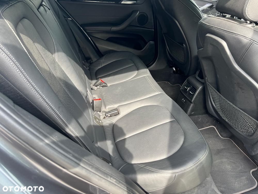 BMW X2 - 14