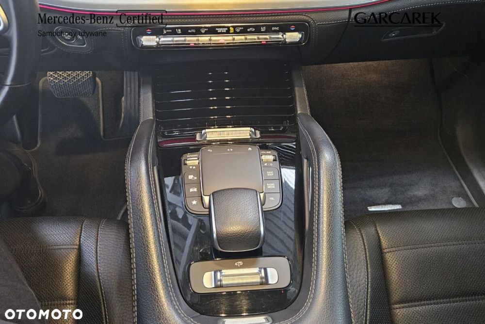 Mercedes-Benz GLE - 19