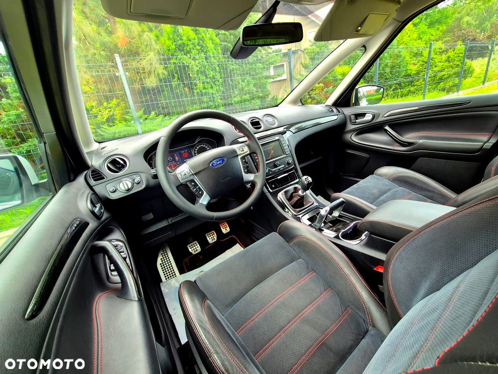 Ford S-Max 2.0 TDCi DPF Titanium - 29