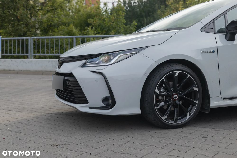 Toyota Corolla 1.8 Hybrid GR Sport - 4