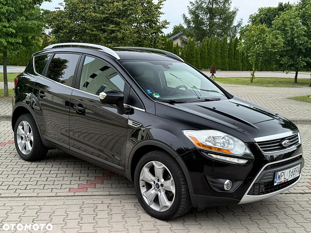 Ford Kuga 2.0 TDCi 2x4 Titanium - 14