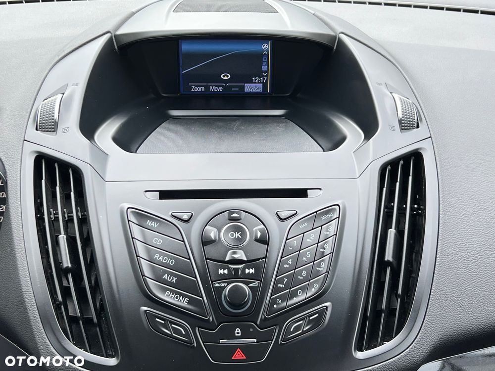 Ford Kuga 2.0 TDCi 2x4 Titanium - 32
