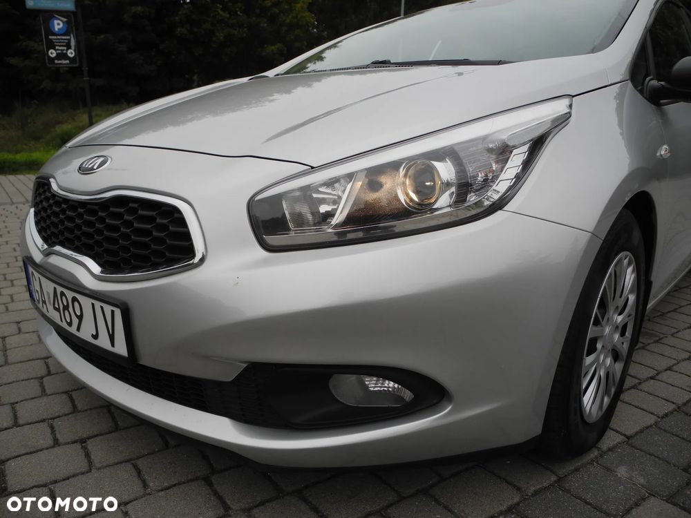Kia Ceed - 3