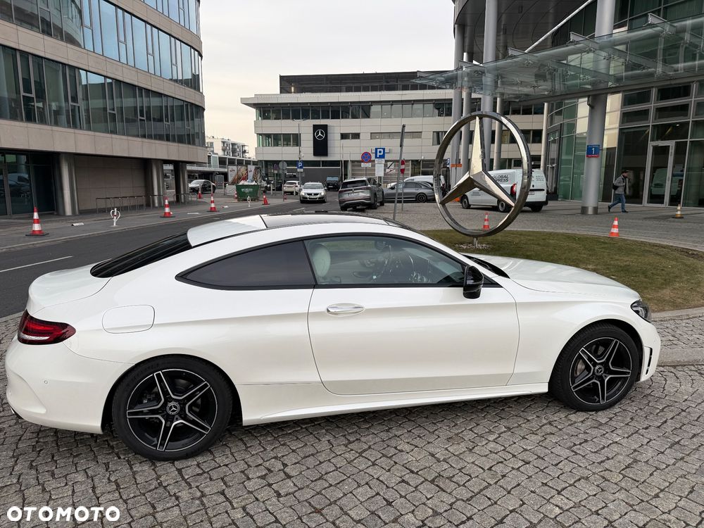 Mercedes-Benz Klasa C 200 4MATIC 9G-TRONIC - 2