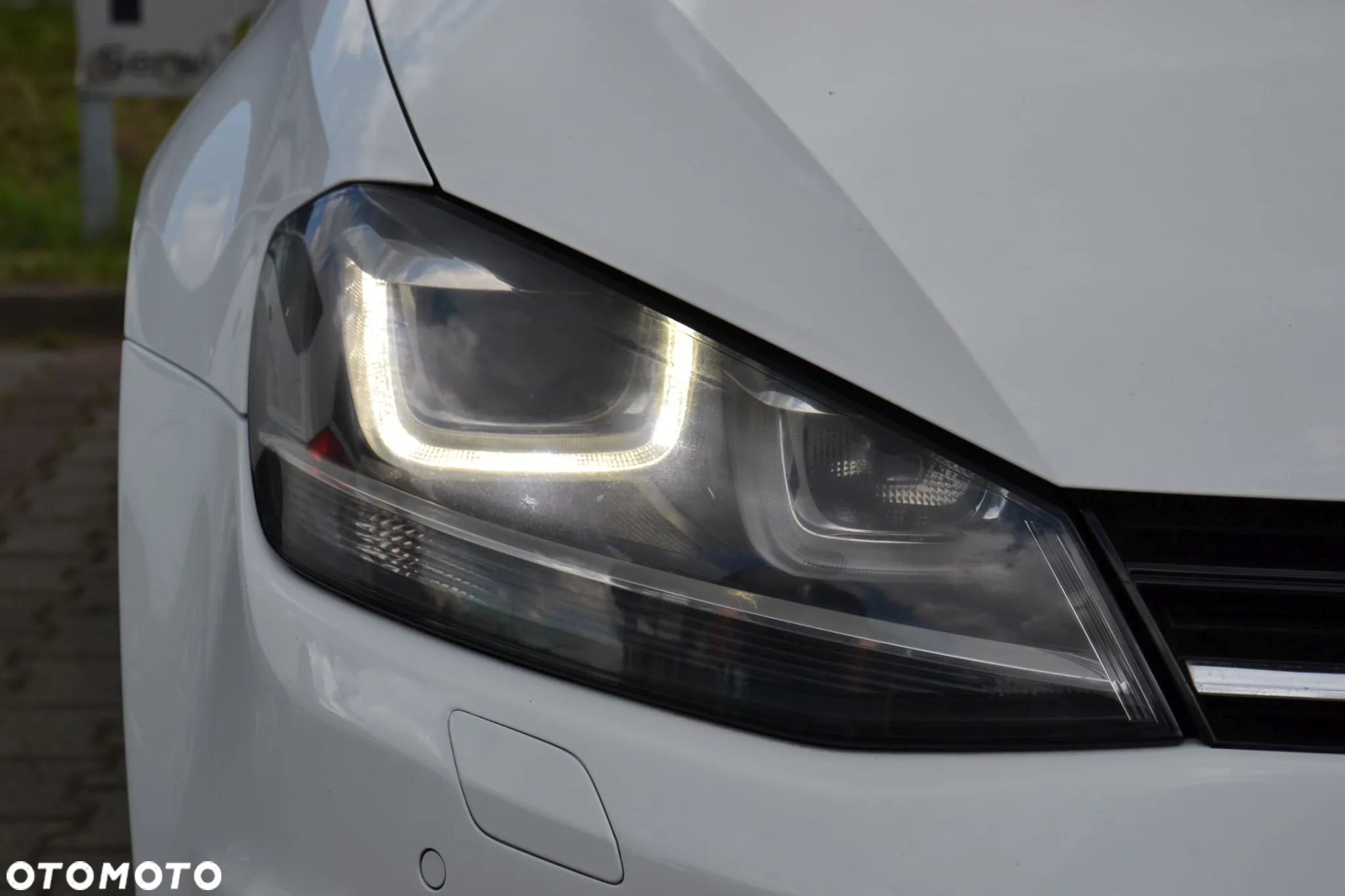 Volkswagen Golf VII 1.4 TSI BMT Highline DSG - 13