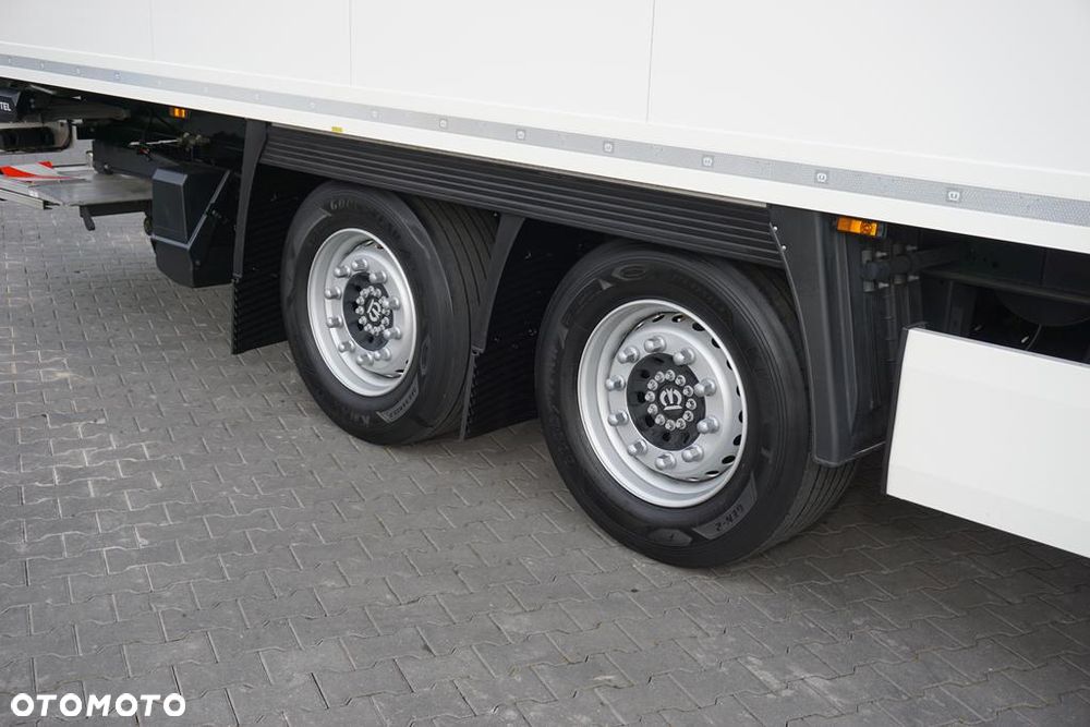 MAN TGX / 18.430 / E 6 / GM / ACC / I – COOL / ZESTAW CHŁODNIA / 2 OSIE / WINDA - 22