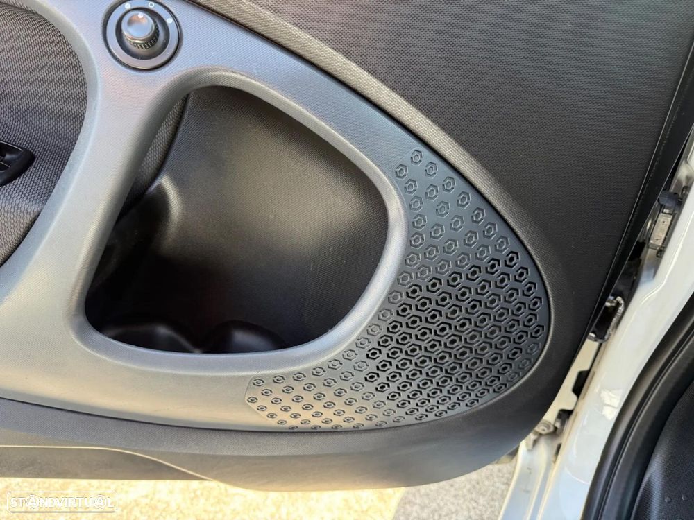 Smart ForTwo Coupé 0.9 Passion 90 Aut. - 36