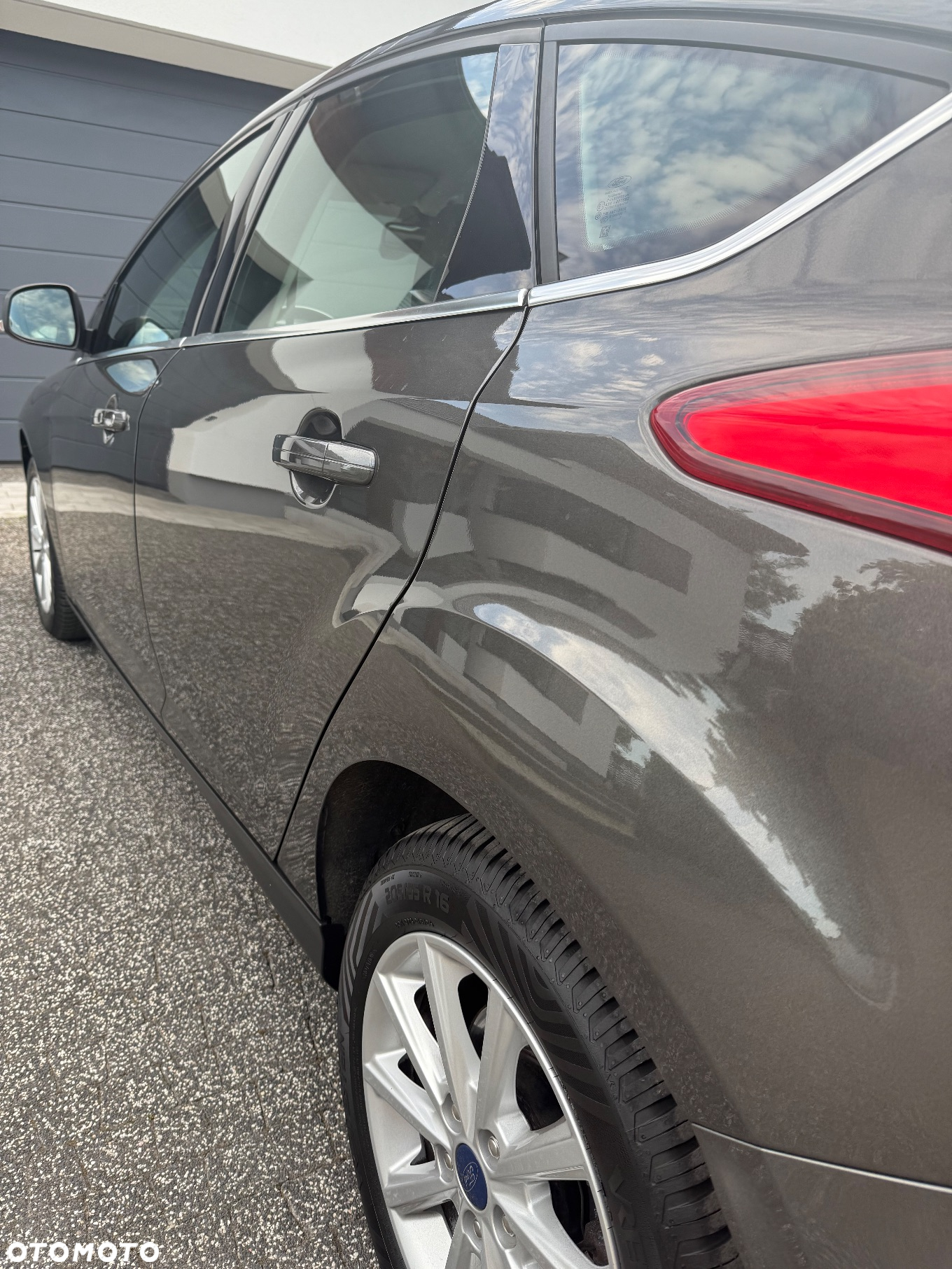 Ford Focus 1.0 EcoBoost Titanium ASS - 3