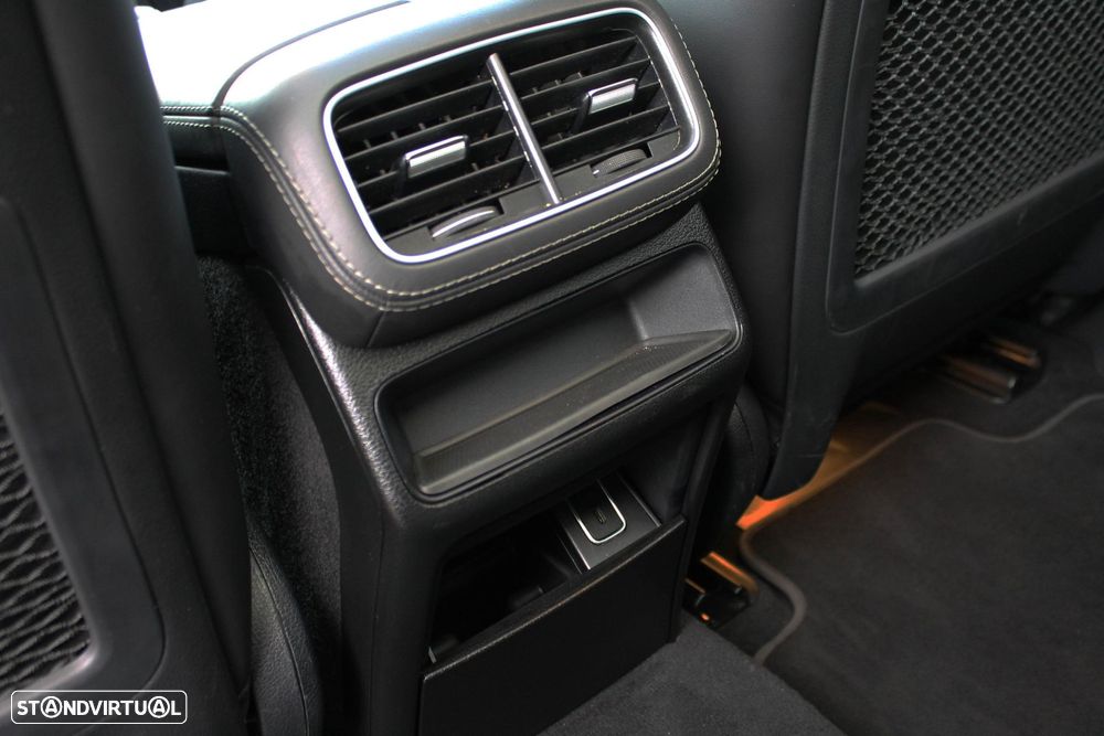 Mercedes-Benz GLE 53 AMG 4Matic+ - 38