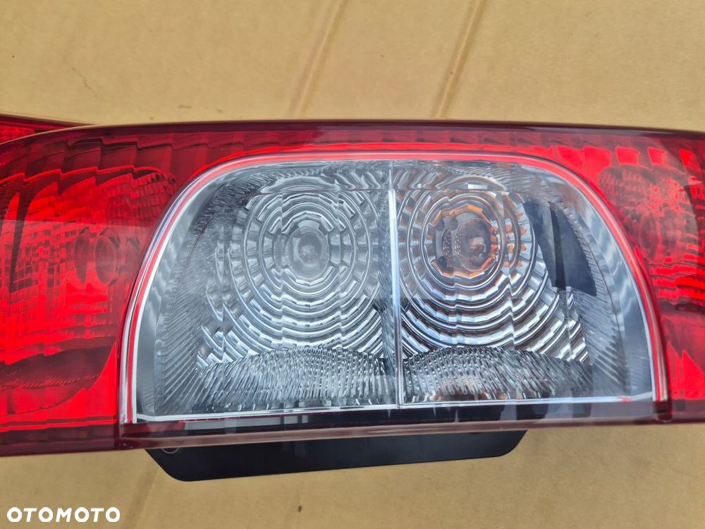 Fiat Fiorino lampa tylna lewa.OE.Wkład.Bipper.Nemo - 2
