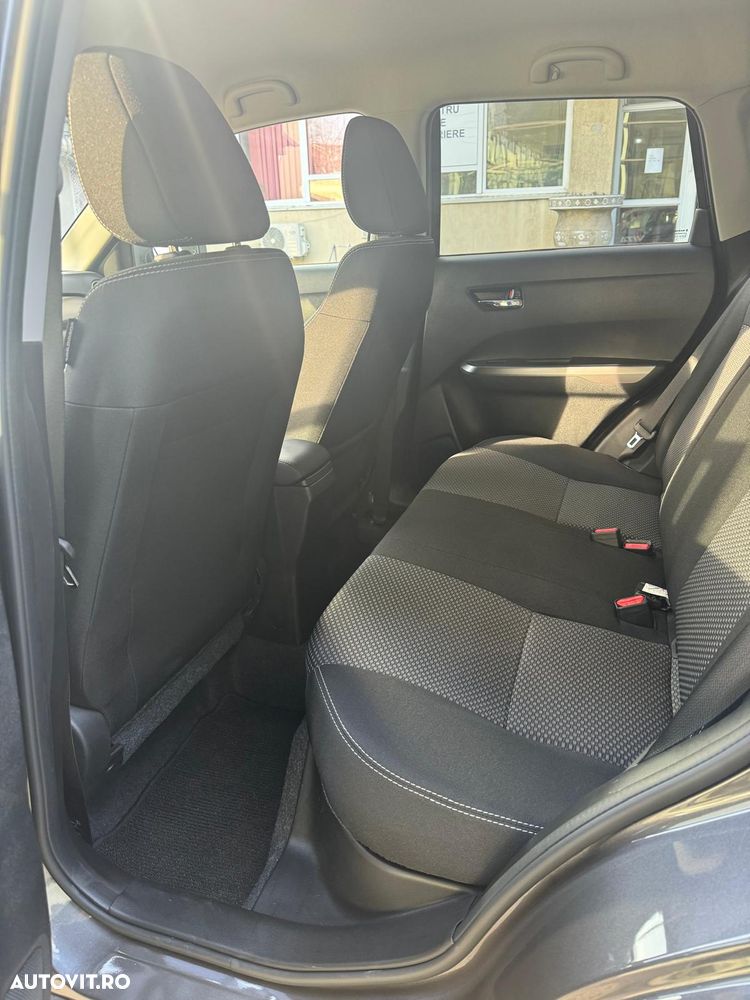 Suzuki Vitara 1.4 Boosterjet 6MT MHEV Passion - 5