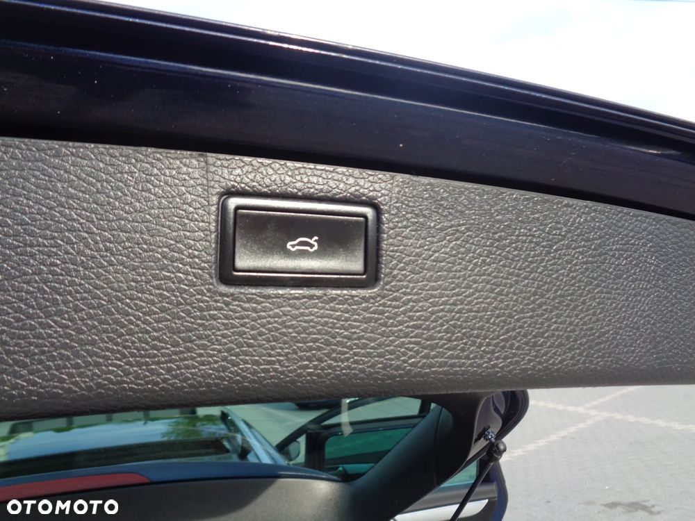 Volkswagen Passat 1.8 TSI Highline - 11