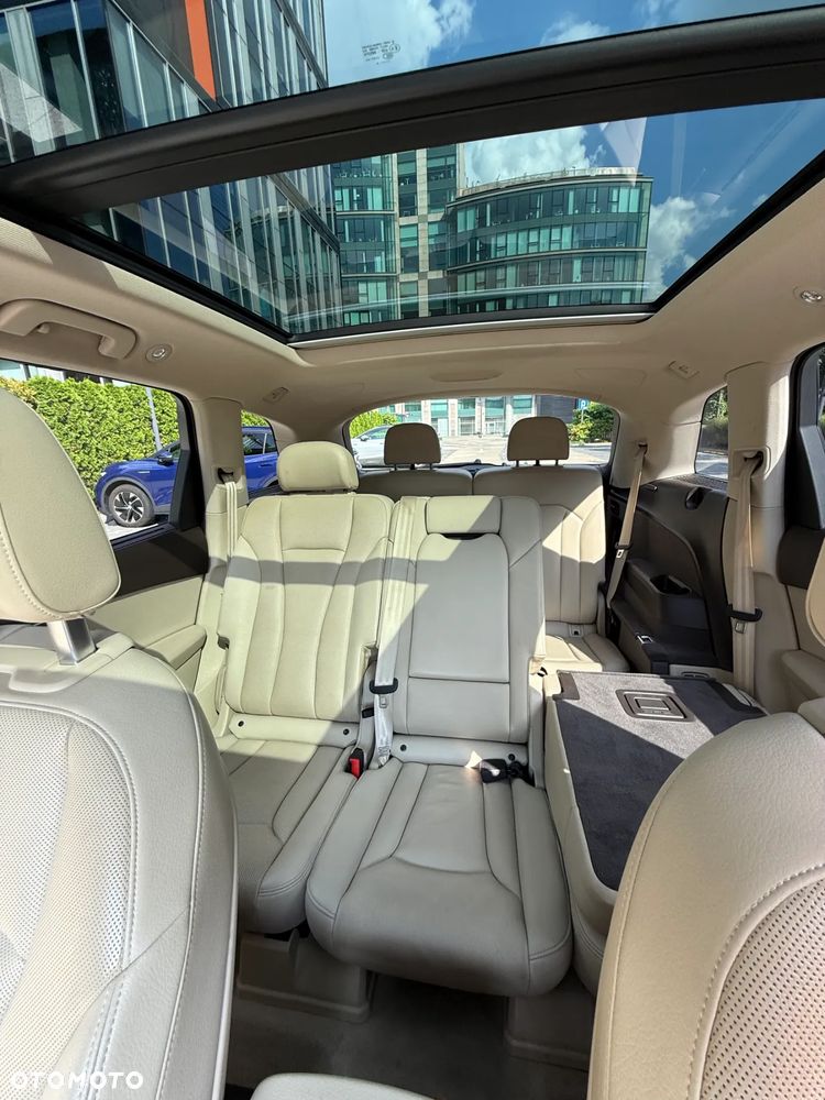 Audi Q7 - 6
