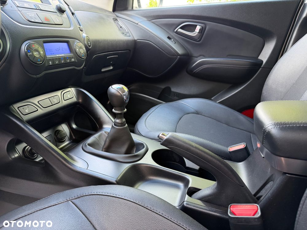 Hyundai ix35 1.6 2WD blue Comfort - 26