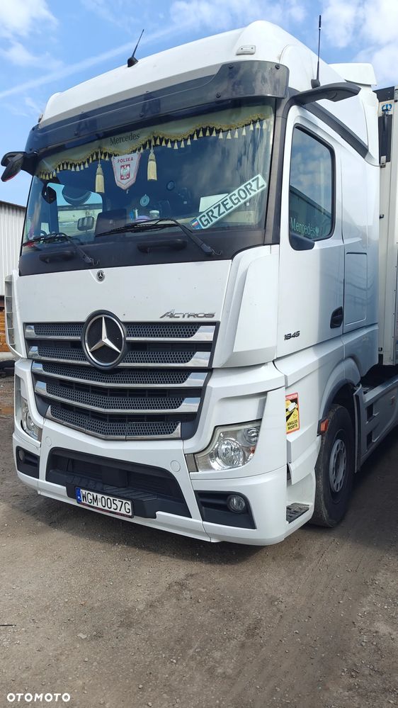 Mercedes-Benz Actros - 2