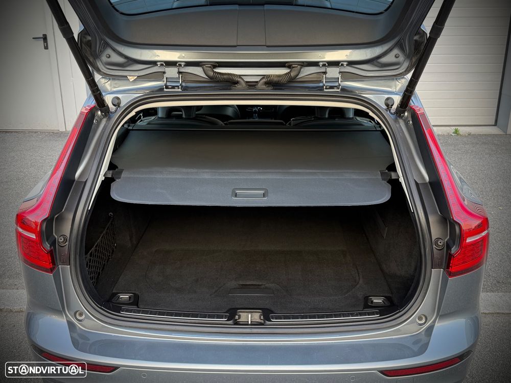 Volvo V60 2.0 D3 Momentum Plus Geartronic - 37