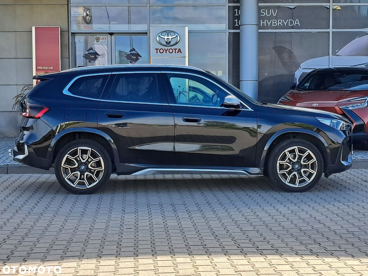 BMW X1 sDrive18i xLine - 8