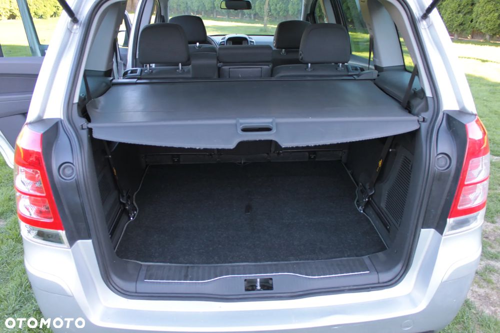 Opel Zafira - 14