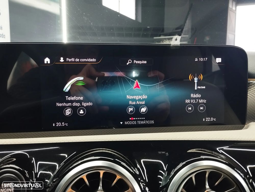 Mercedes-Benz A 250 e Progressive - 32