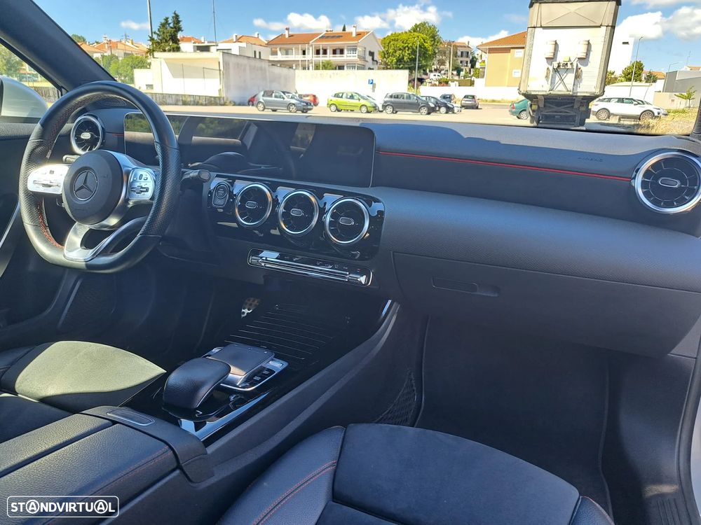 Mercedes-Benz A 200 AMG Line Aut. - 27