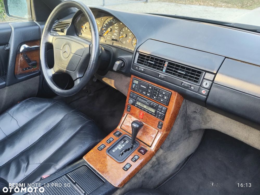 Mercedes-Benz SL - 23