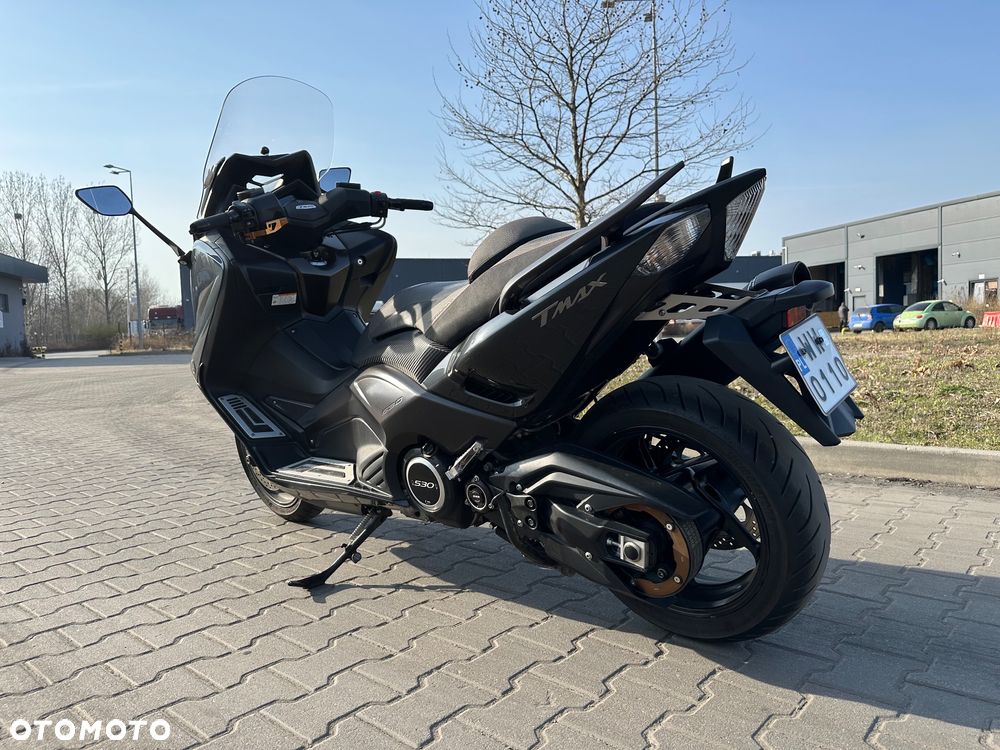 Yamaha Tmax - 14