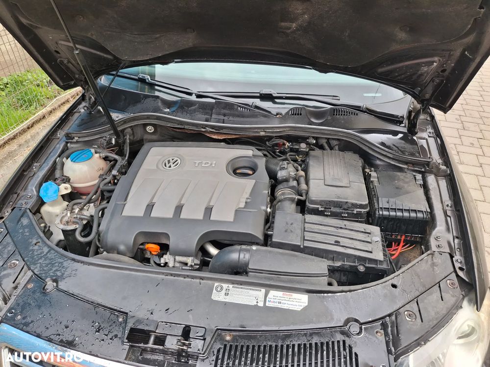 Volkswagen Passat - 6