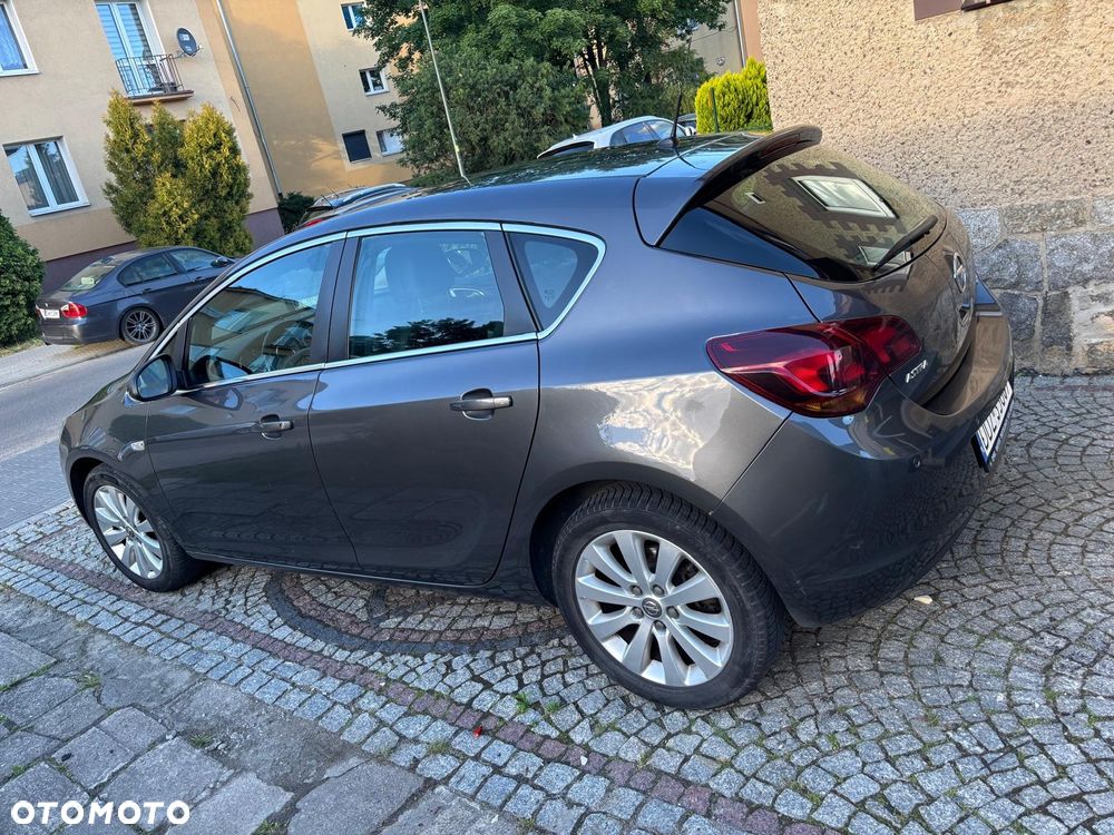 Opel Astra - 5