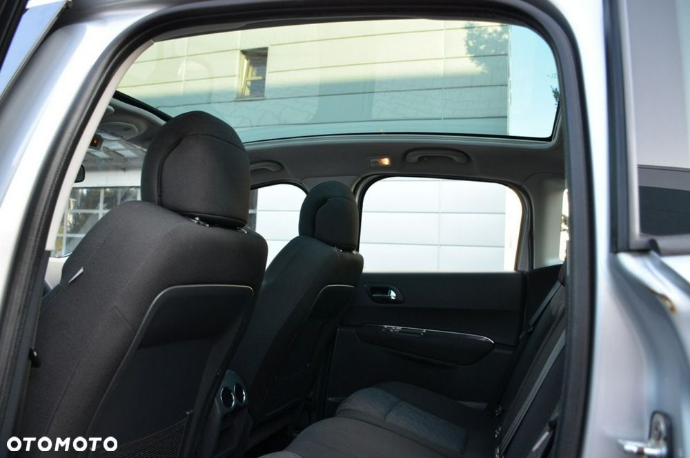 Peugeot 3008 - 29