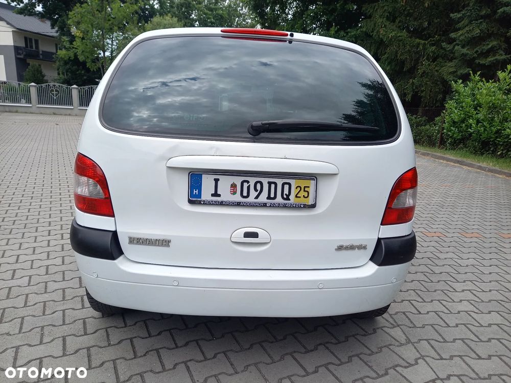 Renault Scenic 1.6 16V Privilege - 7