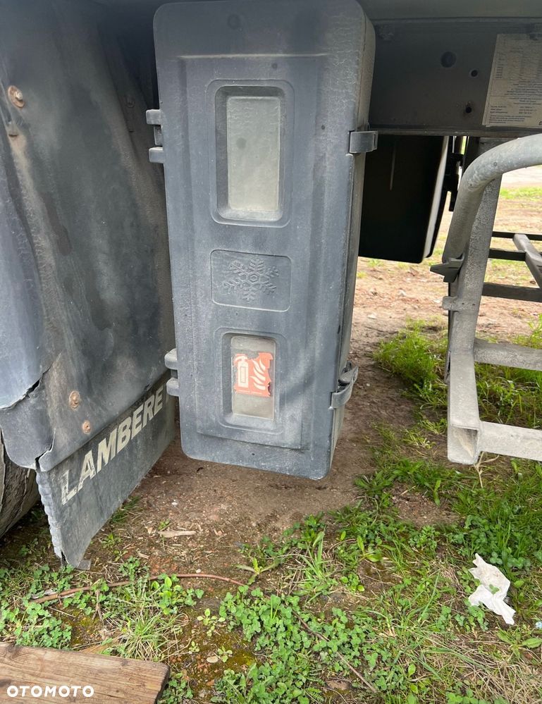 Kosz na koło zapasowe Lamberet/ Krone/ Fruehauf - 12
