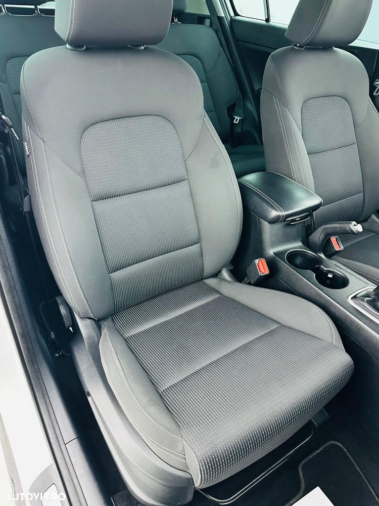 Kia Sportage 1.7 CRDI 2WD ISG Dream-Team Edition - 20